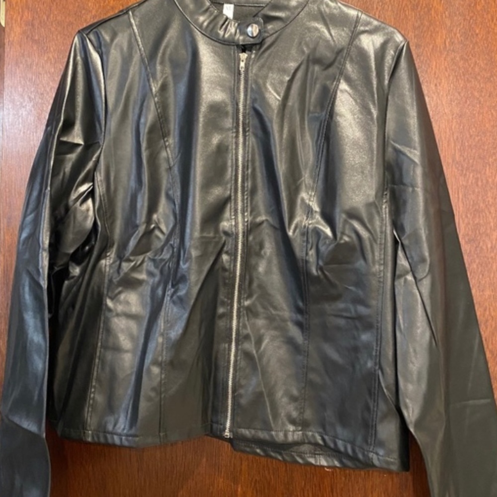 New Faux Leather jacket - Picture 11 of 16